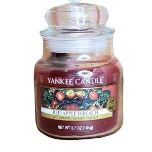YANKEE CANDLE 3.7 OZ JAR - RED APPLE WREATH
